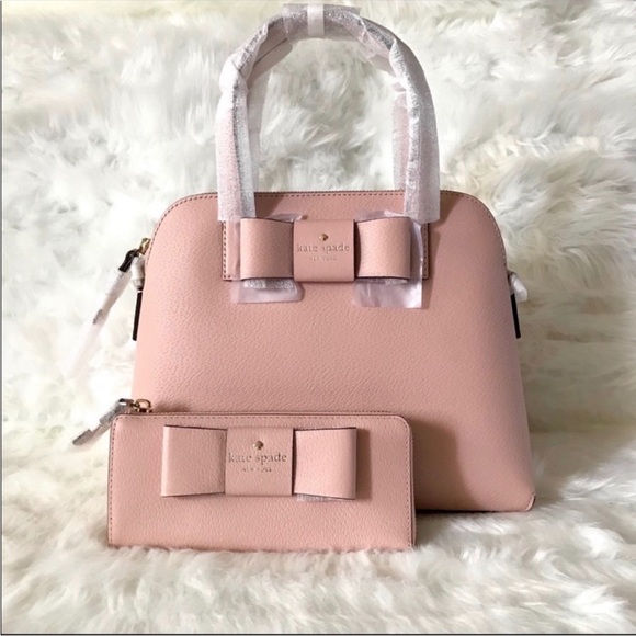 kate spade Handbags - Kate spade Robinson bag and wallet set